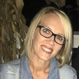 Meet your Posher, Lori